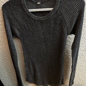 lululemon athletica Denim Blue Gray Fitted Sweater